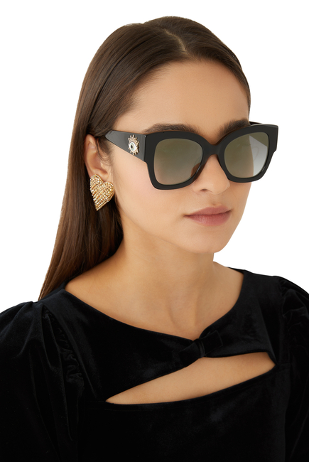 نظارة شمسية بإطار مربع بتصميم فراشة